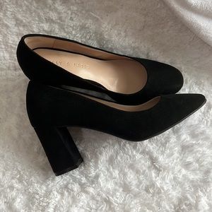 Kellie & Kathie Size 6 1/2 M (6.5 M) Black Microsuede Women Shoes. New.